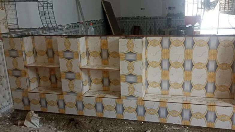 Peasant tiling