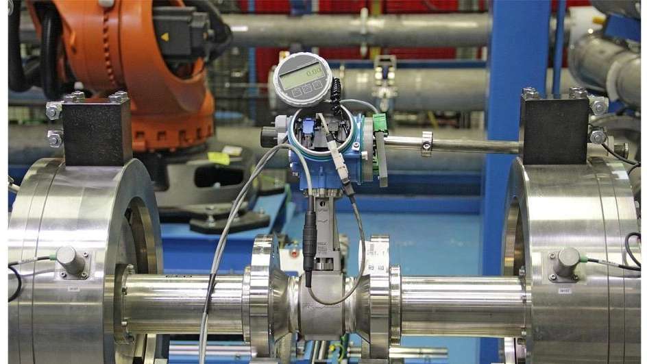 Compressed air compressors
