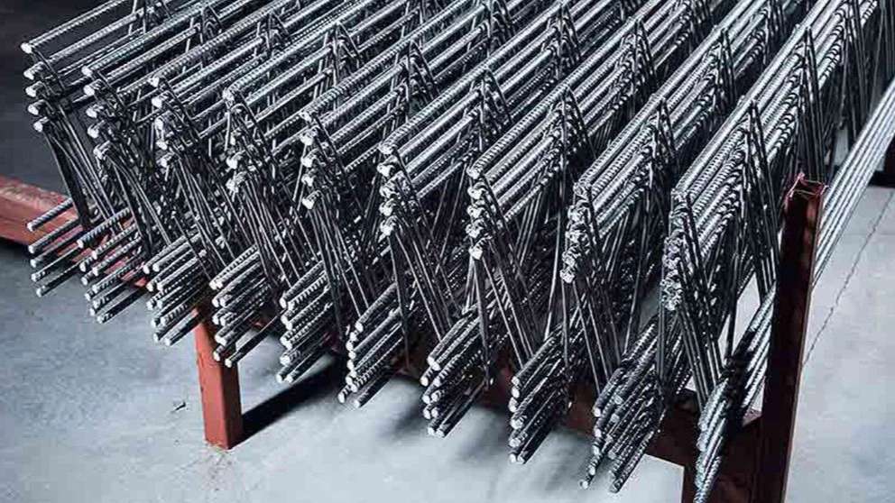 Beams and trusses of Porjabar