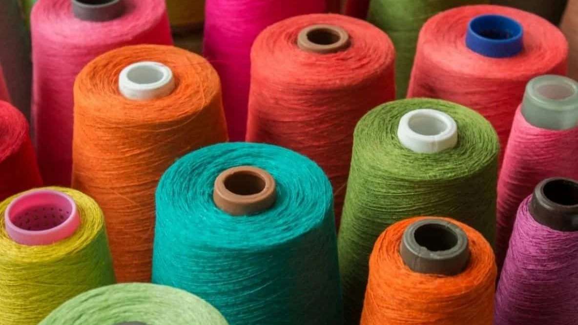 Kısmi polyester iplik