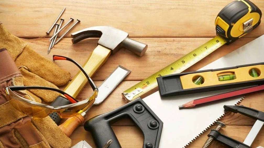 Construction tools in Tehran