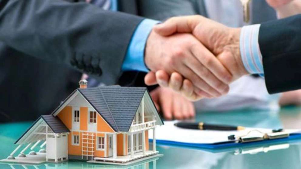 Esteghlal Properties