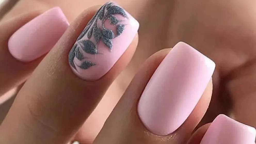 Nail transplant and sweet hair texture