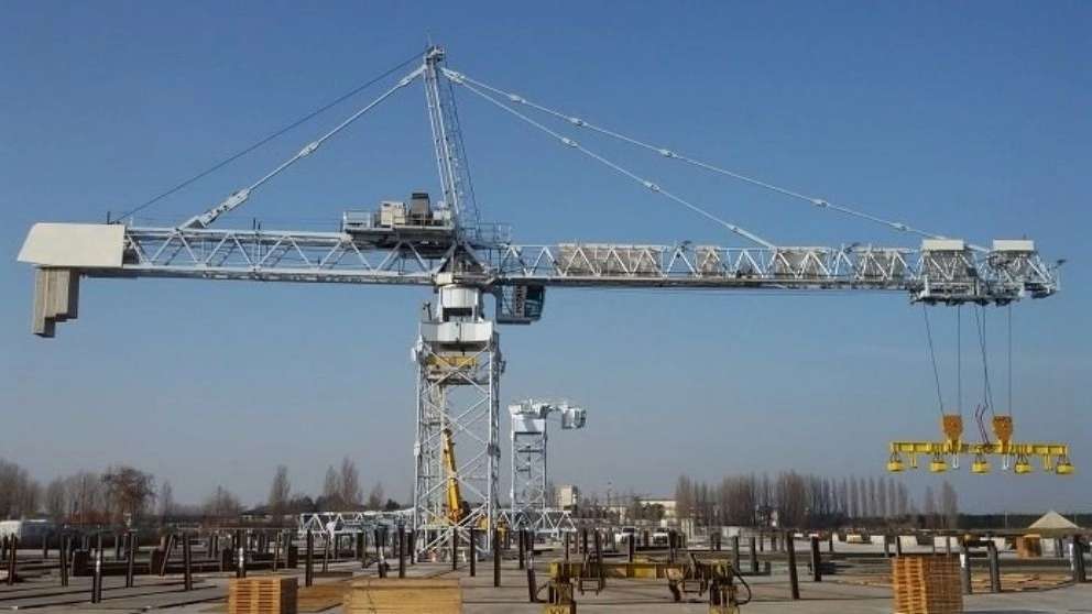 Kohiari tower crane services