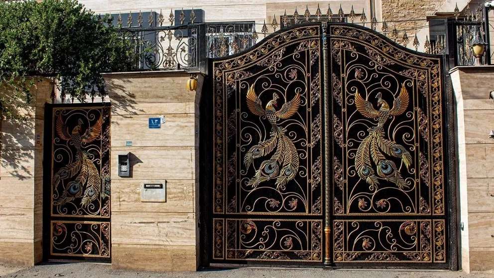 Rostami metal door and window