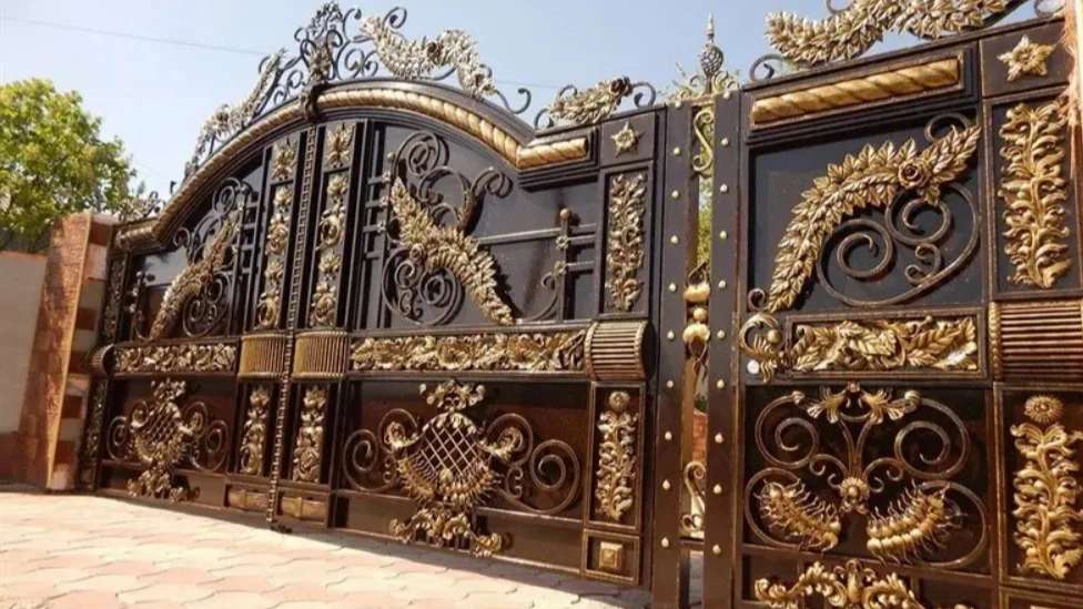 Rostami metal door and window