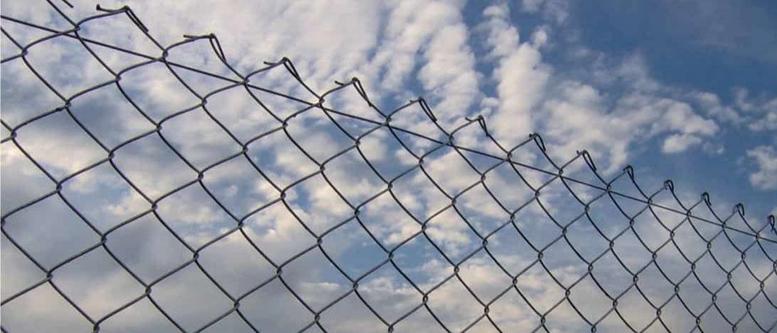 Ahmadi fence