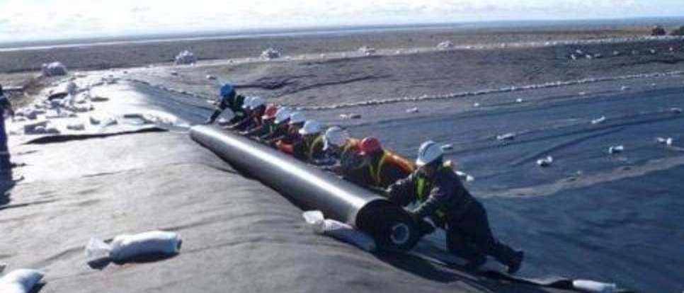 Geomembrane insulation contractor
