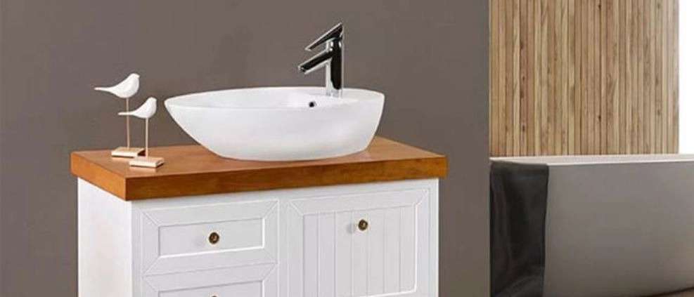 Sanitary equipment of Ghiasi building