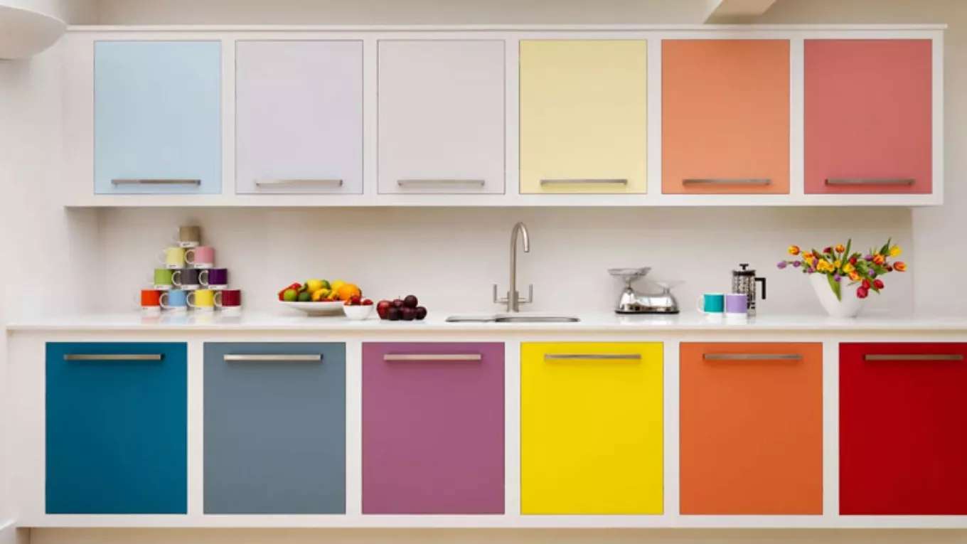 Painting cabinet parts