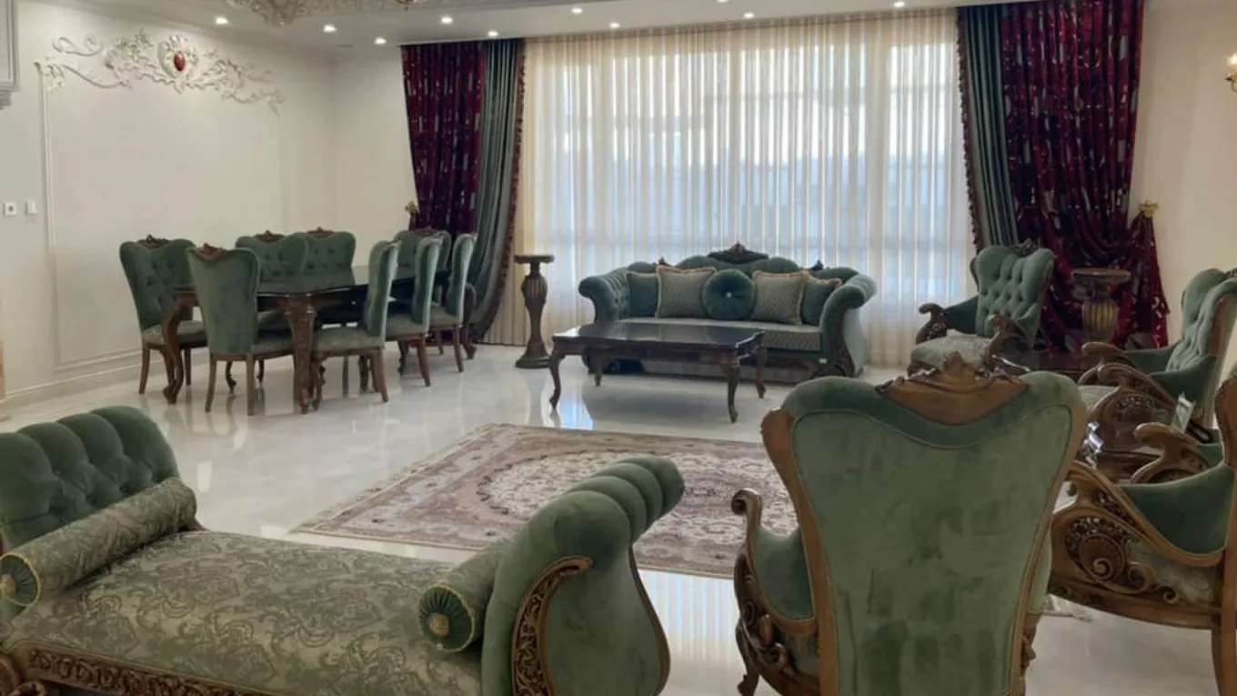 Rajabi mobilya galerisi
