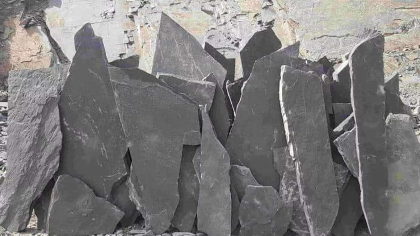 صخرة الرشيدي