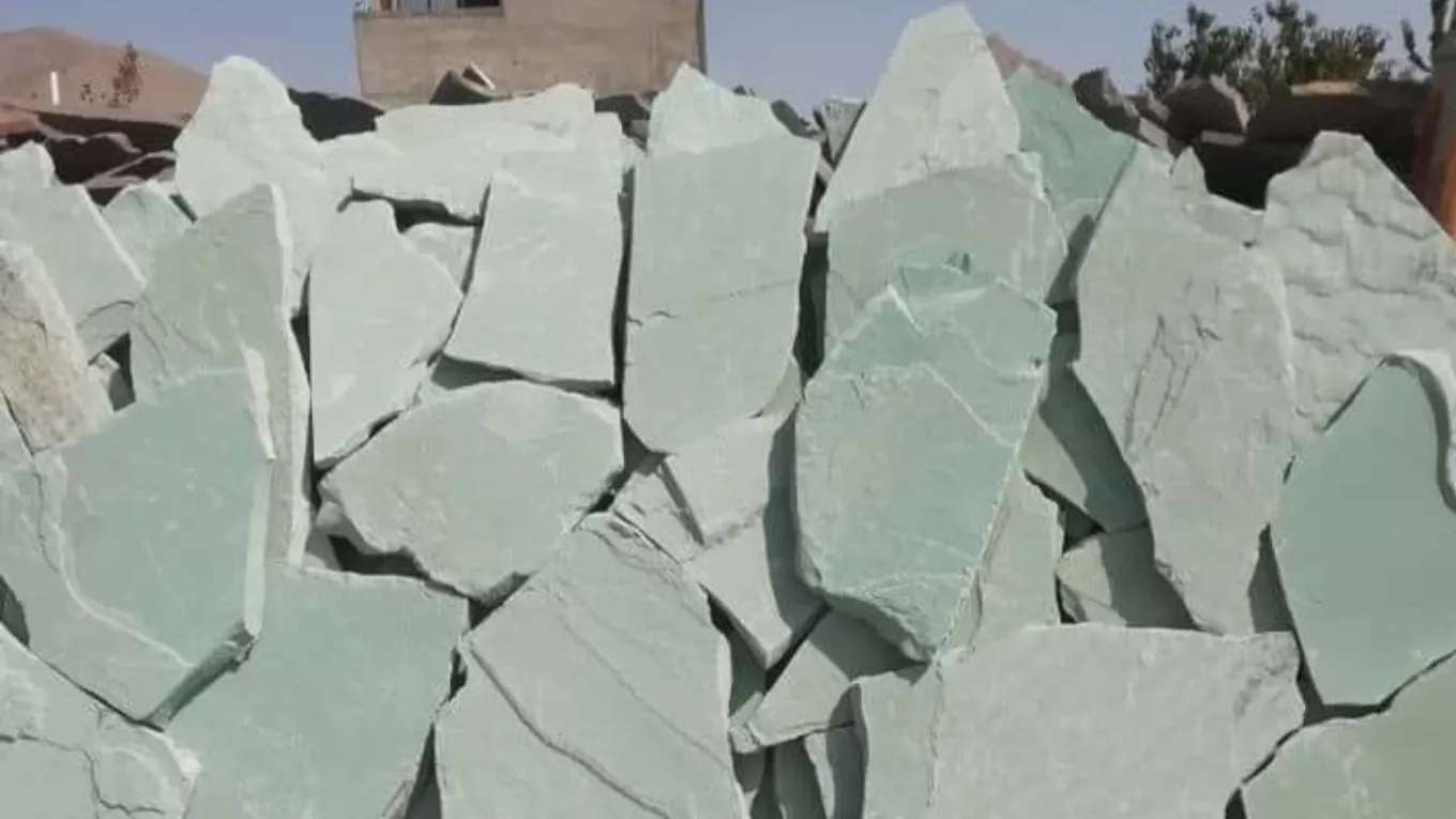 صخرة الرشيدي