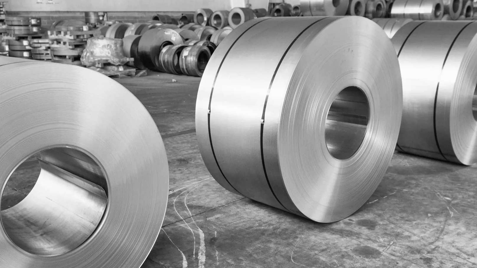Cutting alloy steel sheet