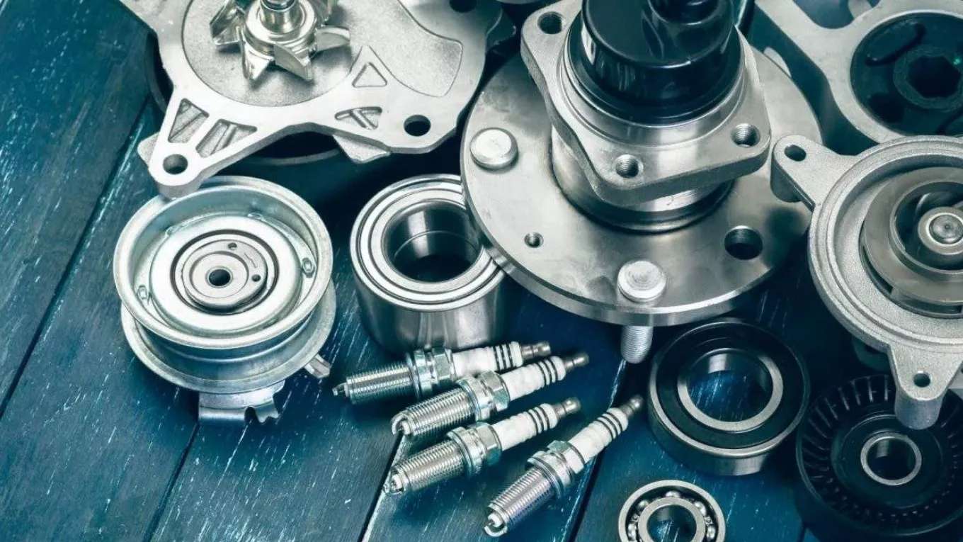 Heavy machine spare parts store