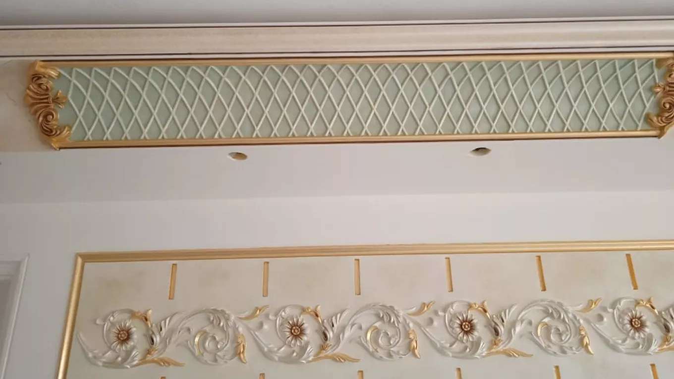 Design and execution of the outstanding patina