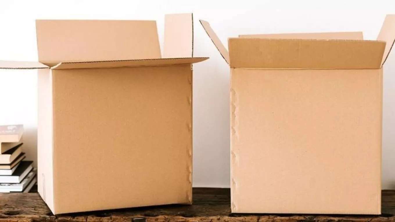 Buying cardboard waste