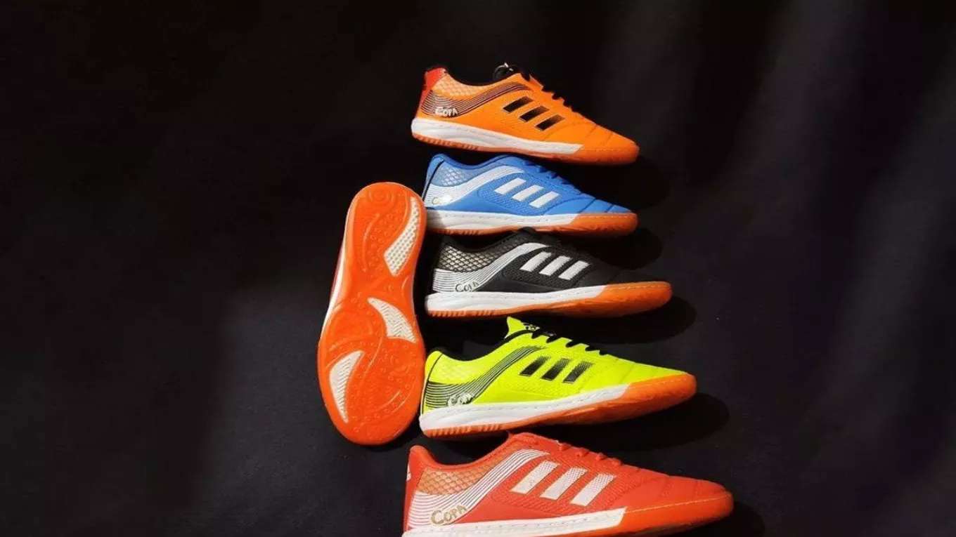 Production of Maddi sports shoes