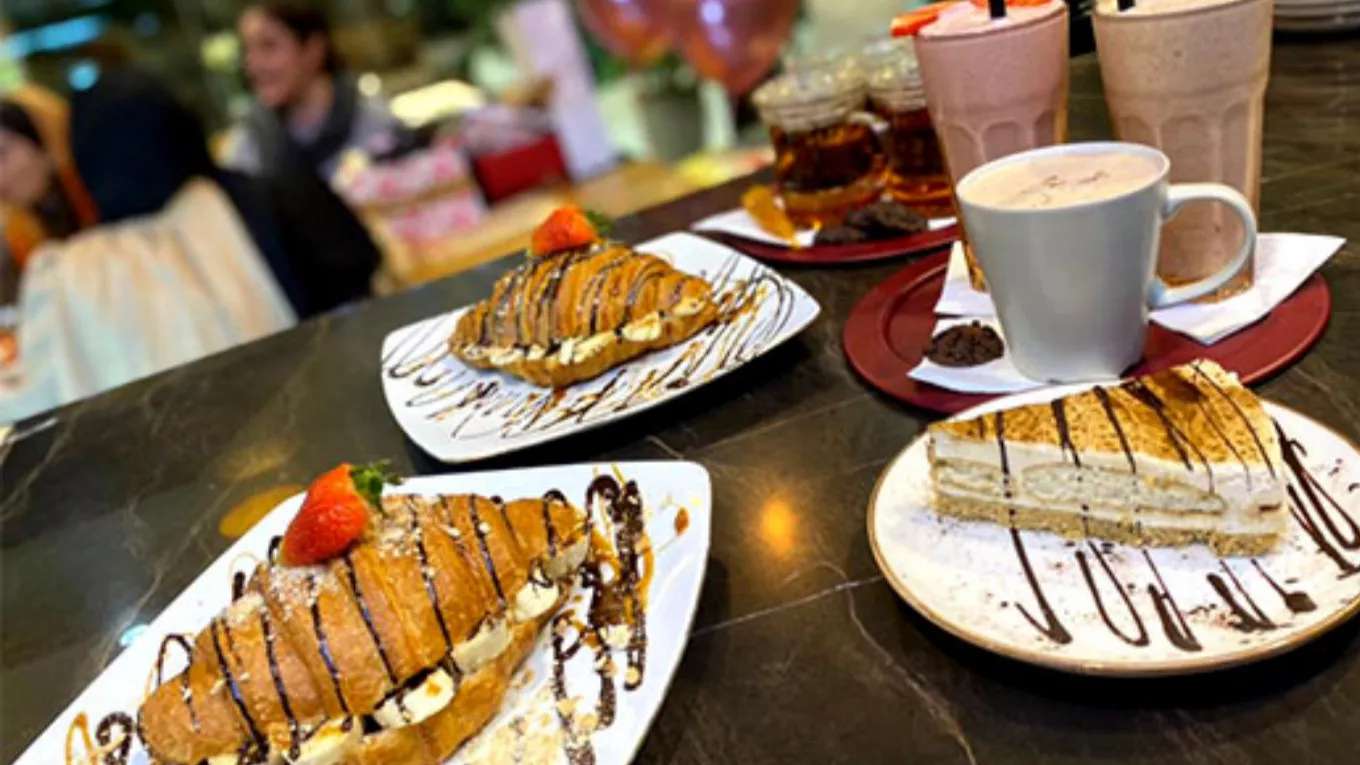 Liro Cafe Restaurant
