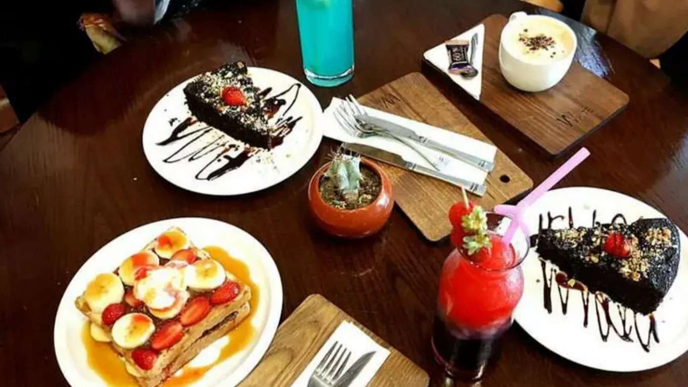 Liro Cafe Restaurant