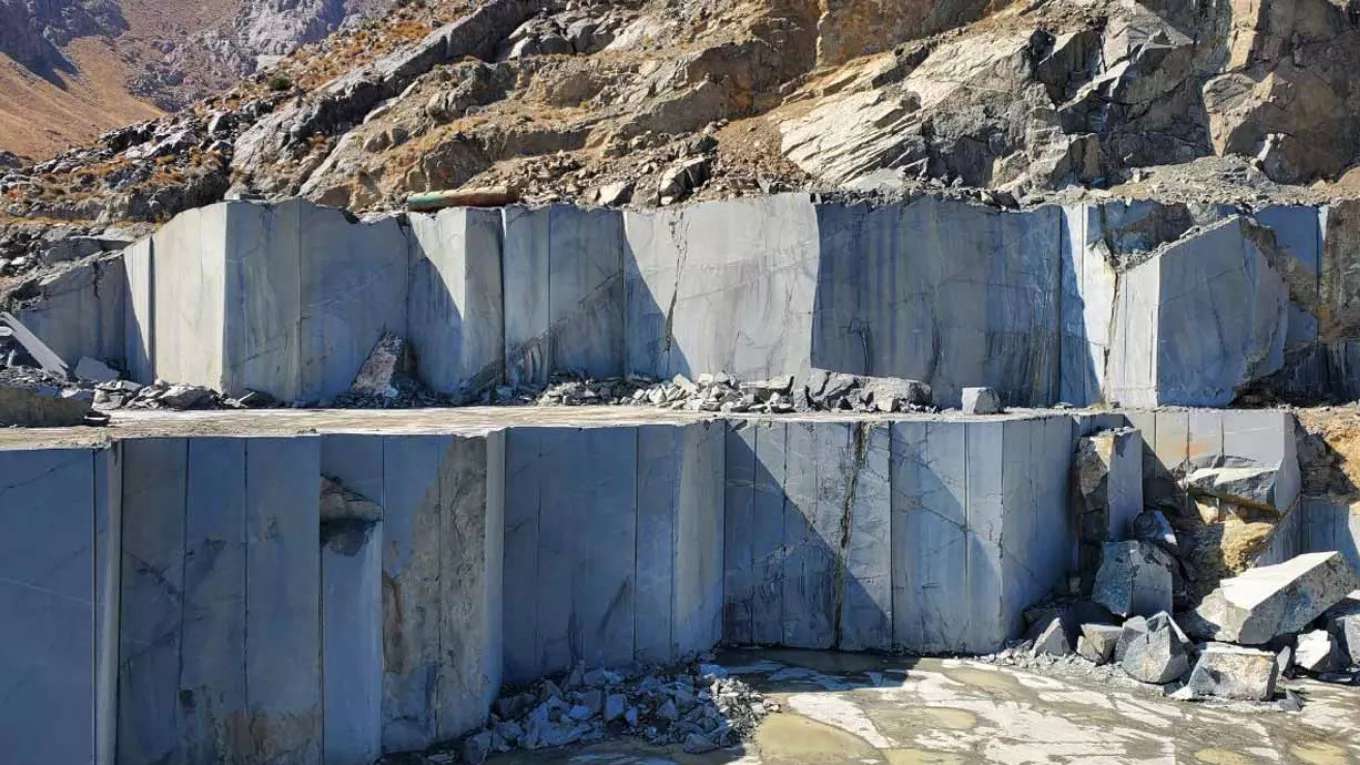Alvand Rezaei Stone Mining Group