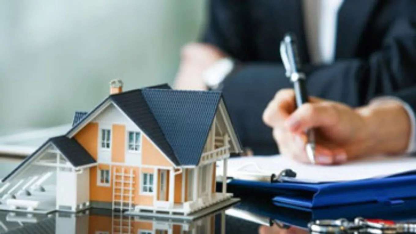 Sam's real estate agent