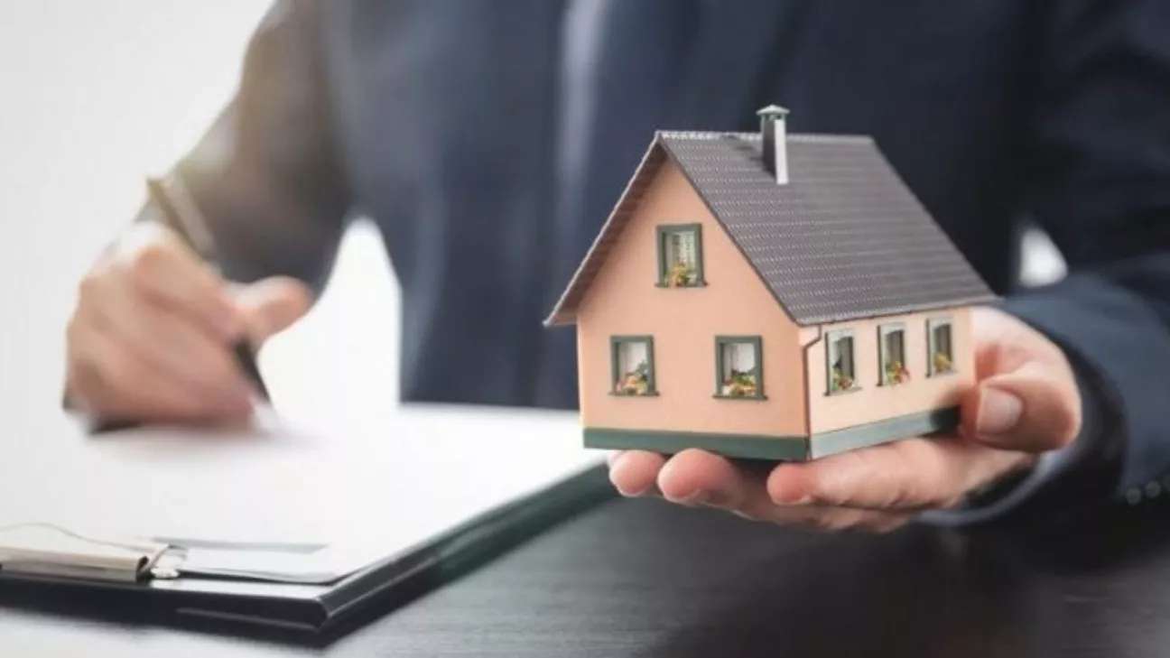 Sam's real estate agent