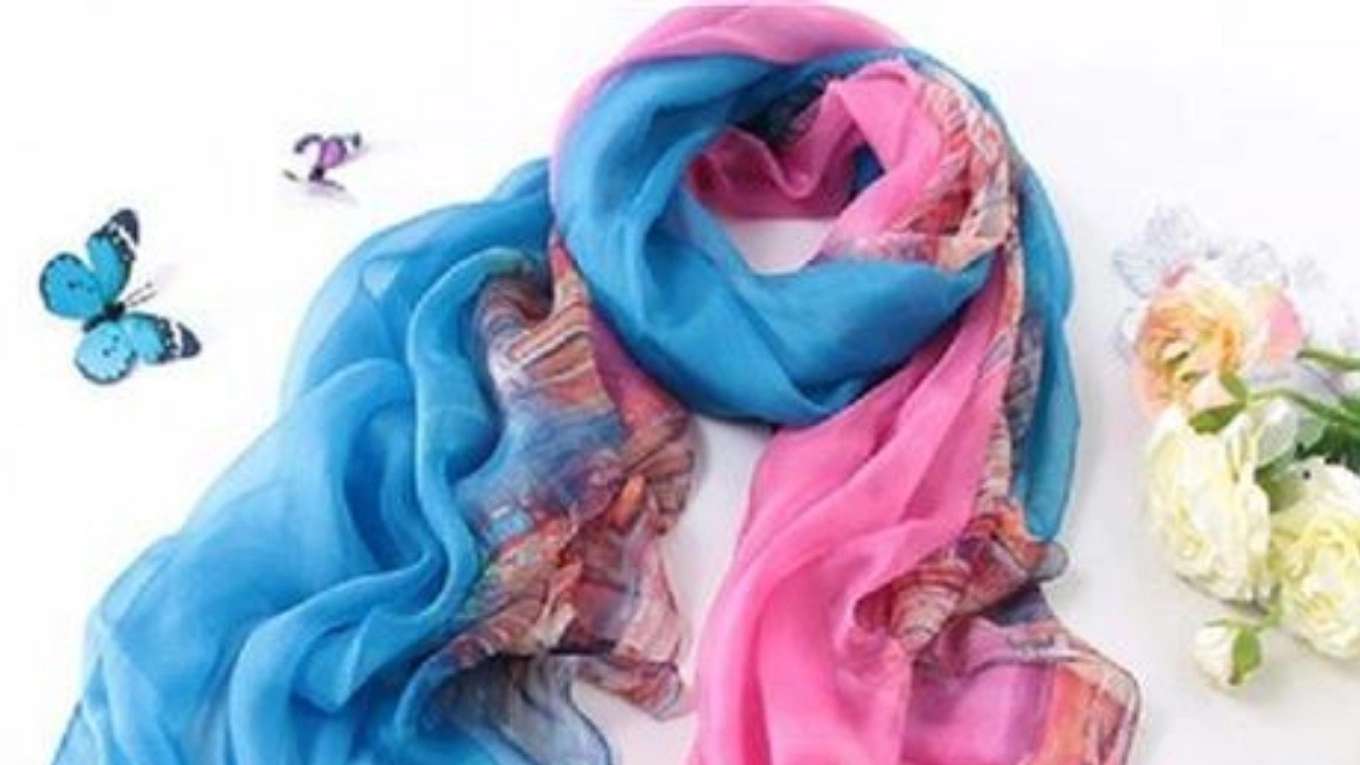 Exquisite shawls and scarves