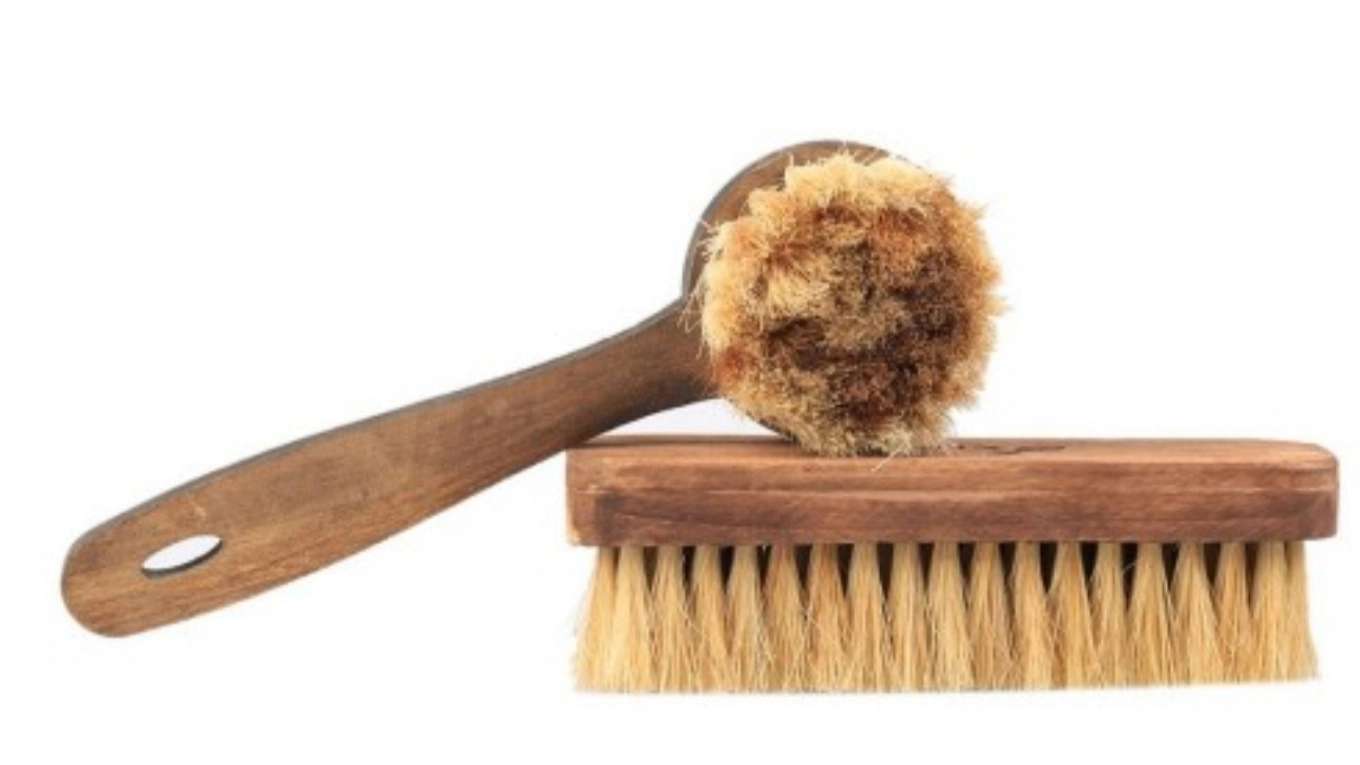 Shams brush and brush