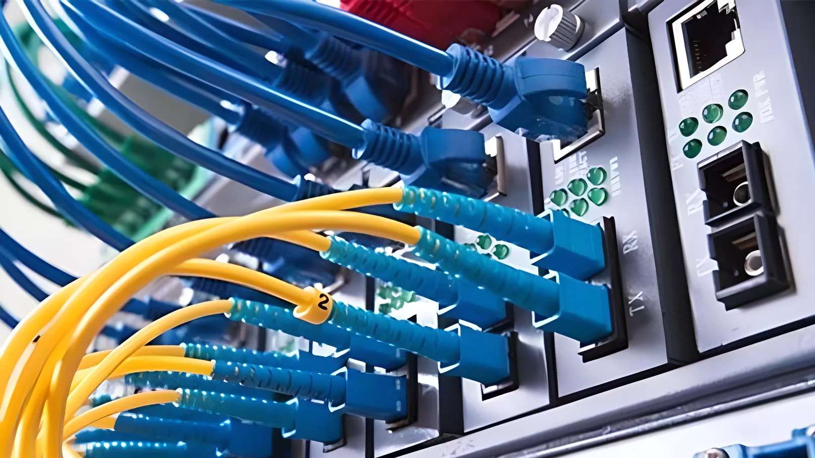 Saeed Yaganeh network equipment