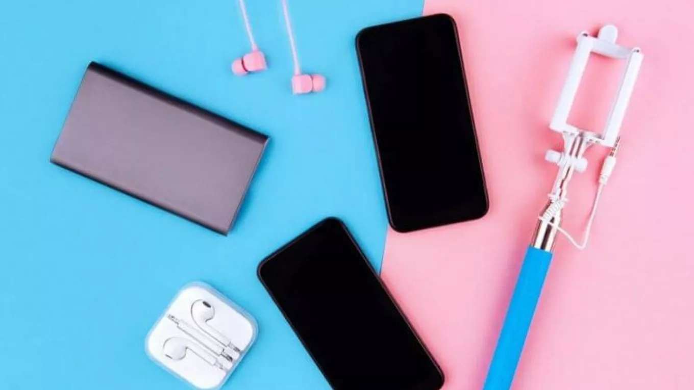 Accessories for mobile phones
