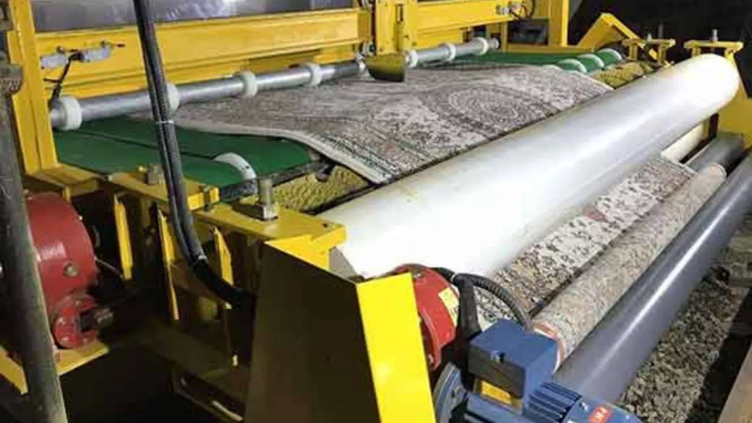 White carpet cleaner