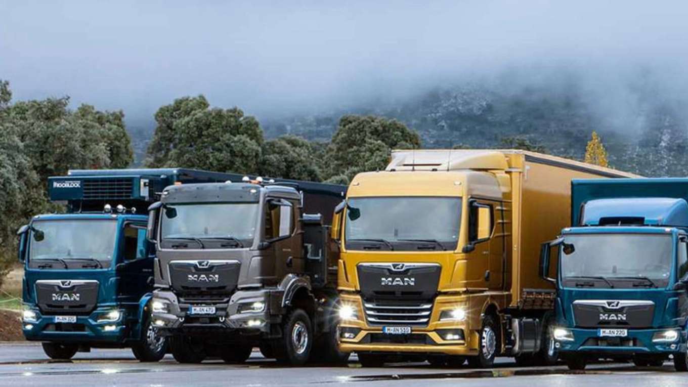 Heavy machine spare parts