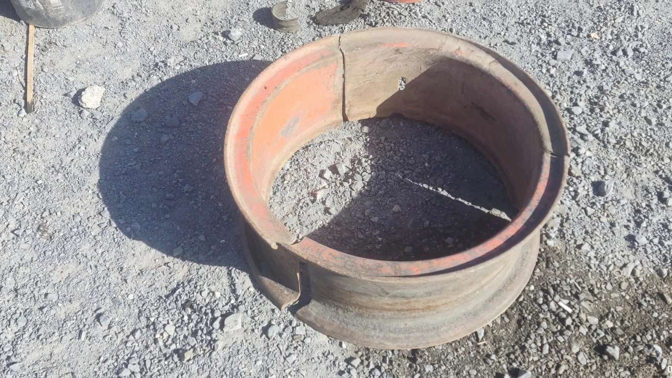 Benz Aria spare stock