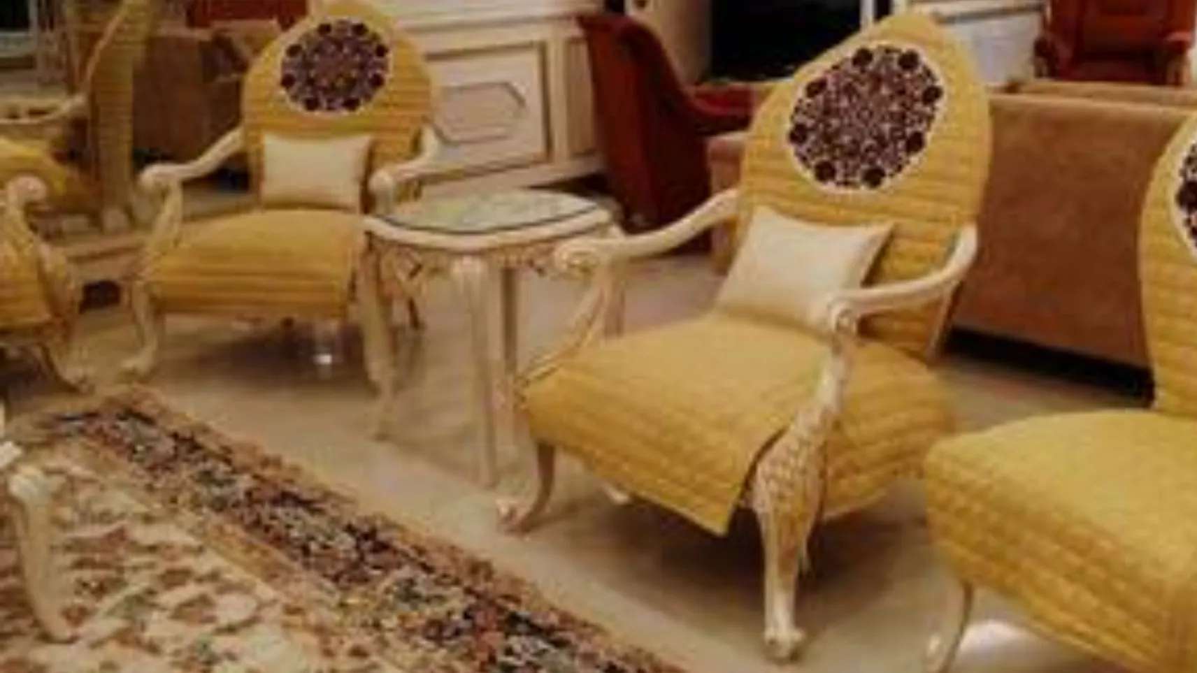 Gilan sofa cover production