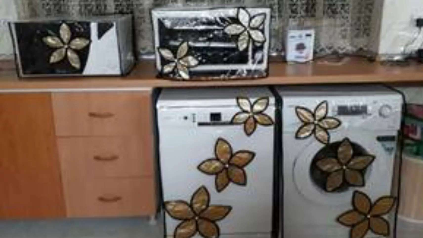 Gilan sofa cover production