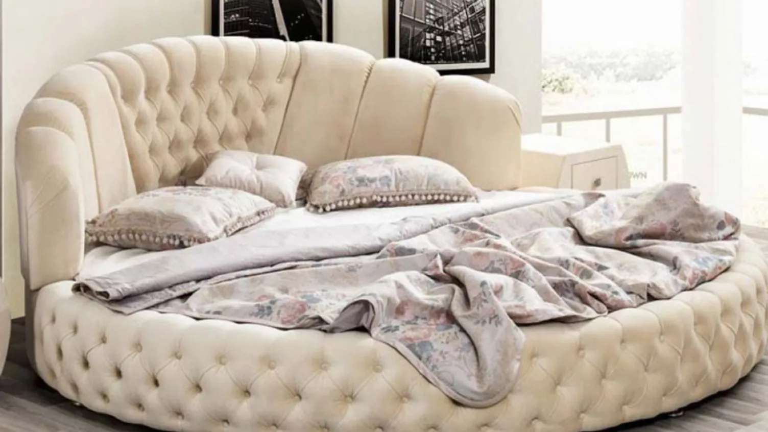 Tak Razavi sofa production