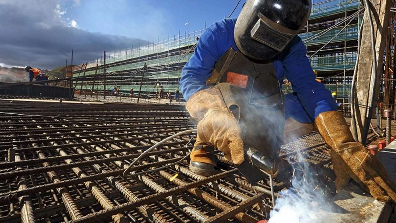 Yadgar facade welding