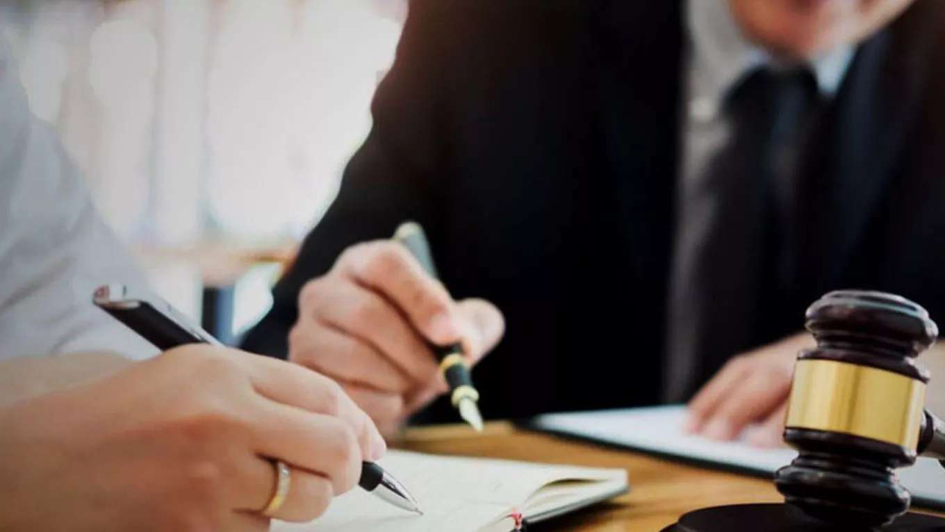 Olka real estate transaction office