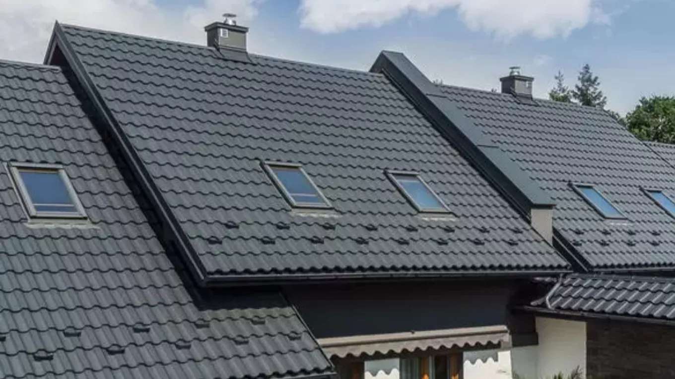 Implementation of modern Virakar roof