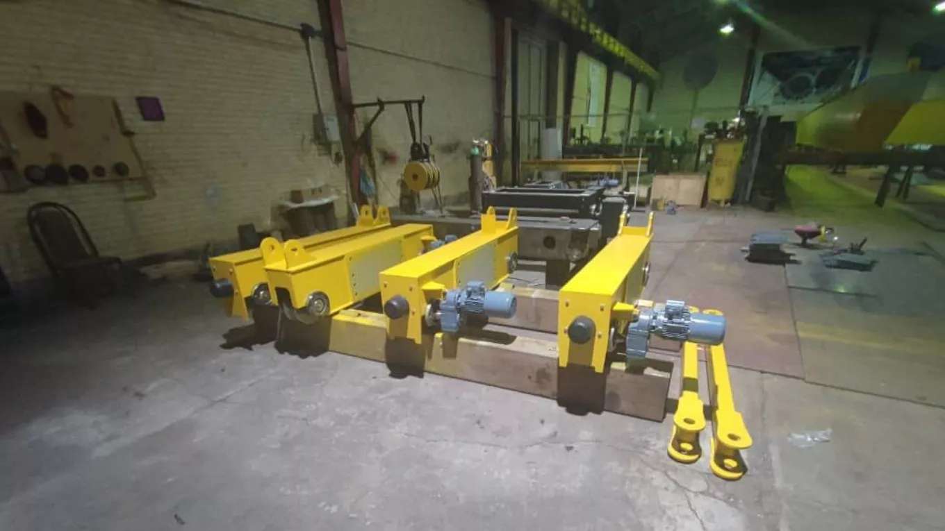 Car crane crane