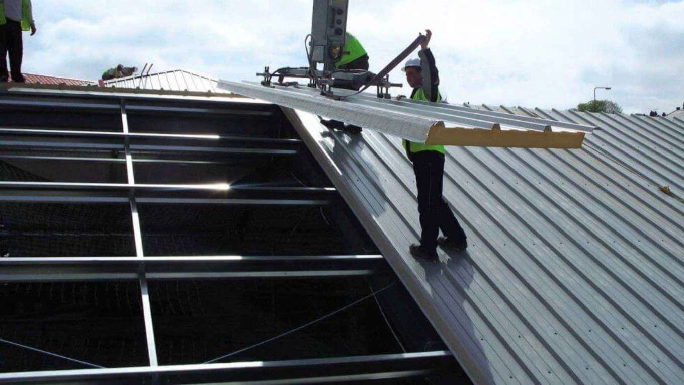 Working panel and construction of clean room