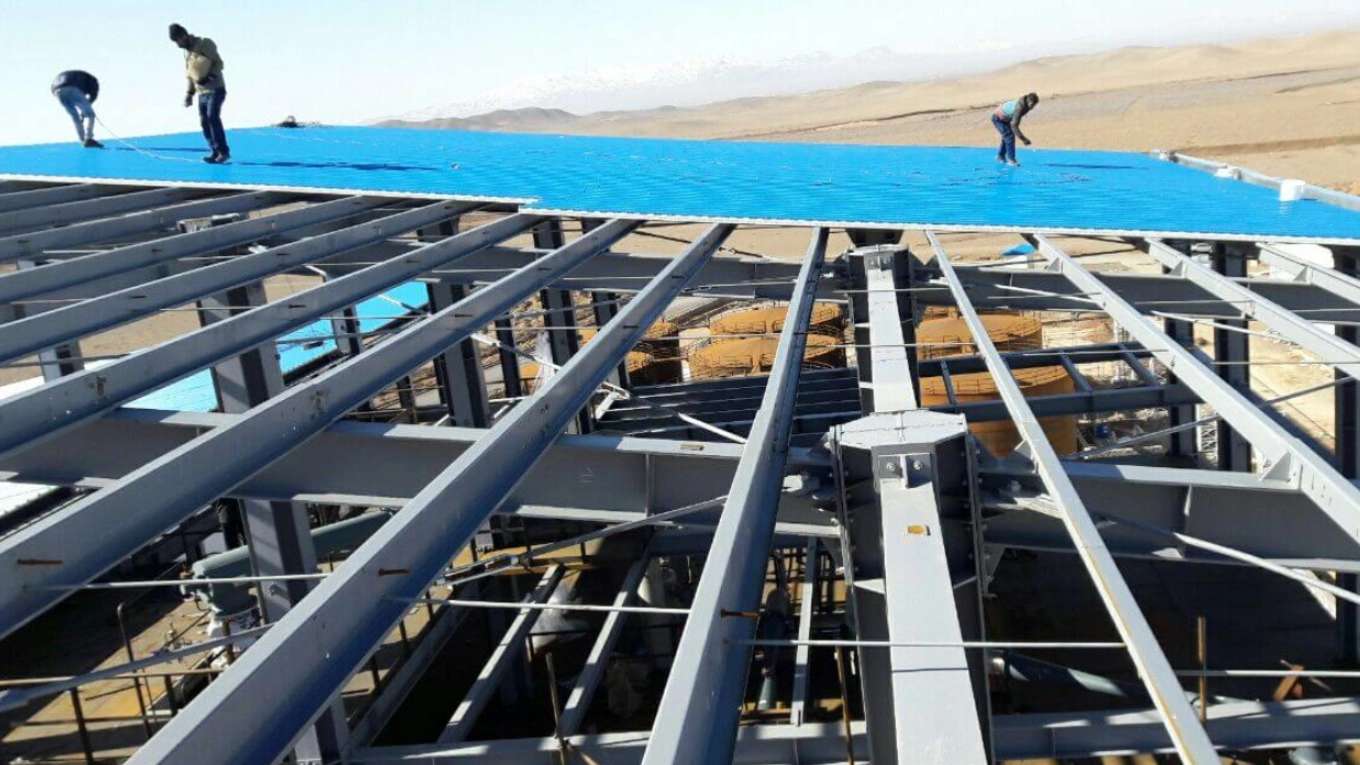 Working panel and construction of clean room