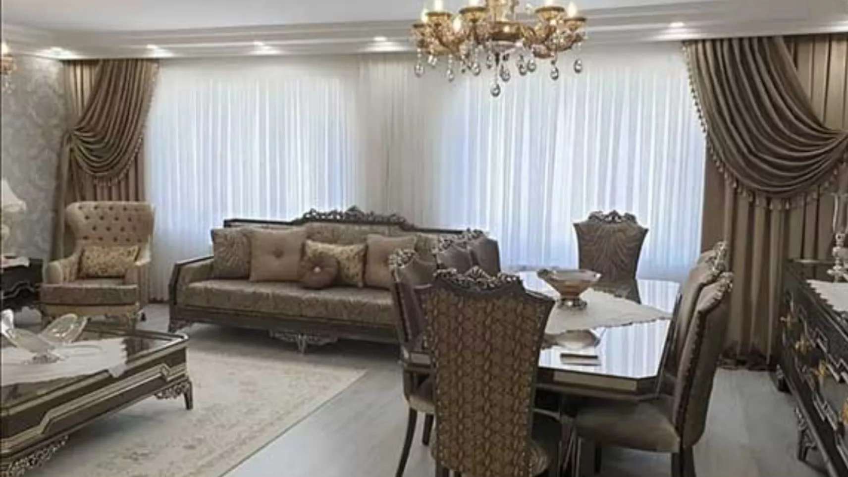 Ebrahimzadeh kumaş mağazası