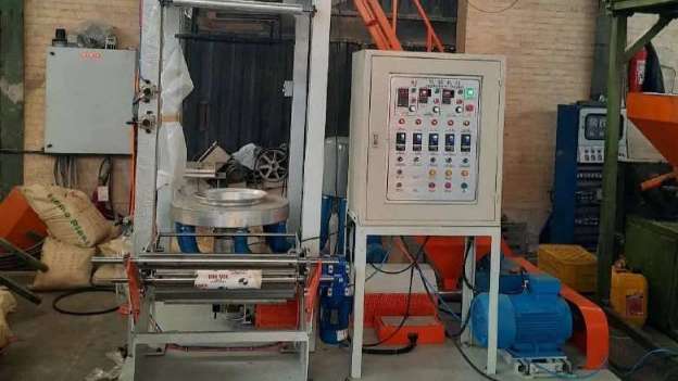 What is nylon production and recycling?