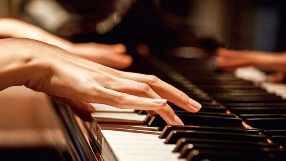 Saideh Golzar, piano technical expert