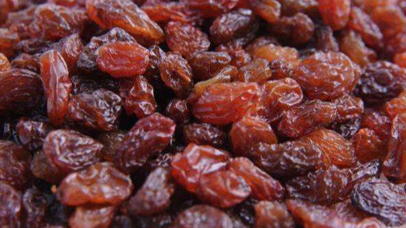 Wholesale sale of Yadgar collection raisins