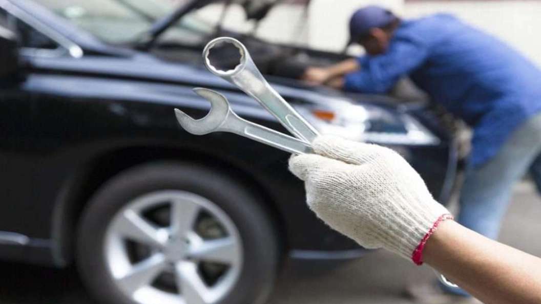 Specialized car repair shop