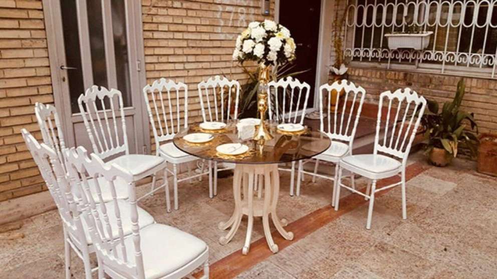Renting tables and chairs and awnings