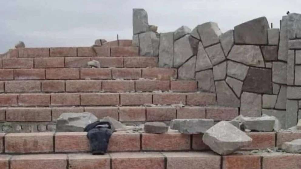 Hadi Jafari sheet stone